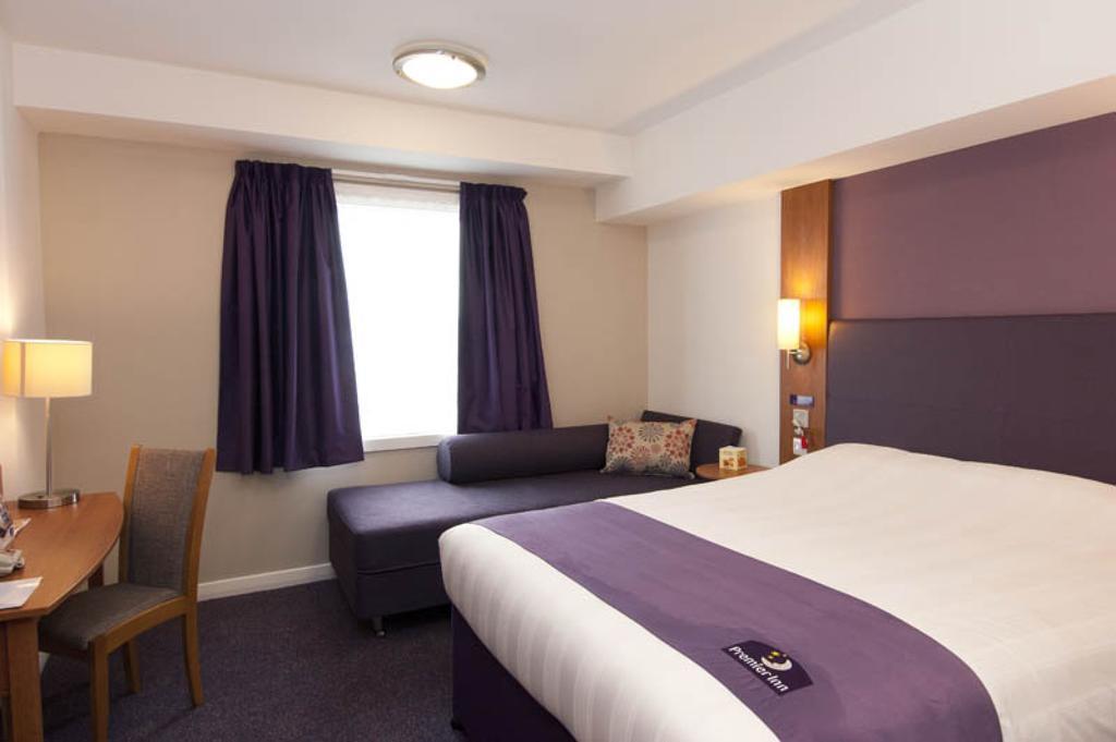 Holiday Inn Newcastle City Екстериор снимка
