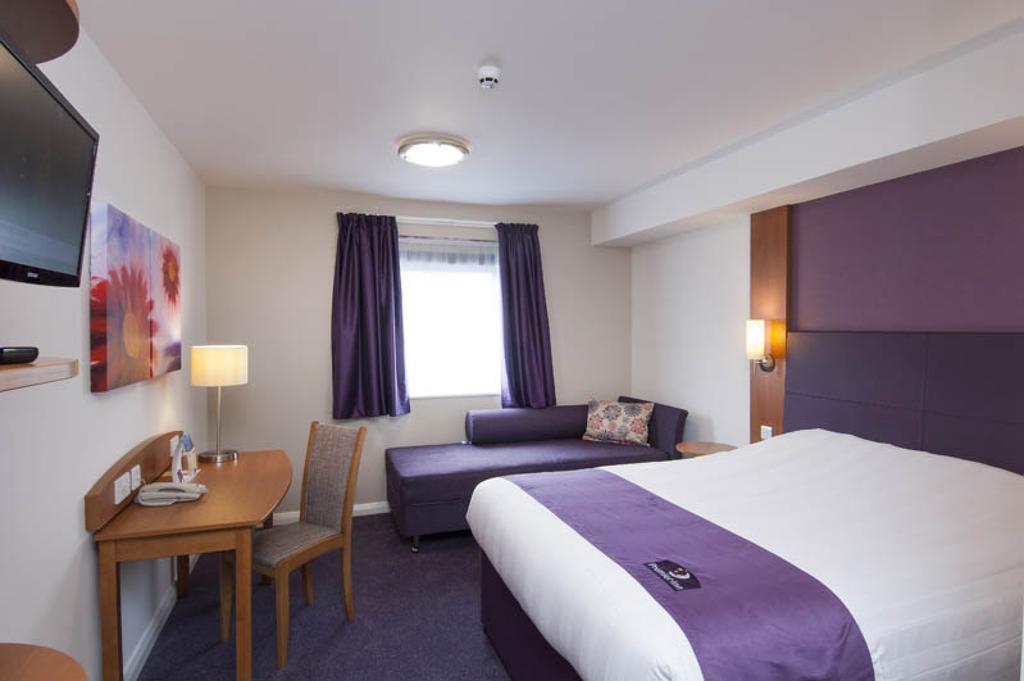 Holiday Inn Newcastle City Екстериор снимка