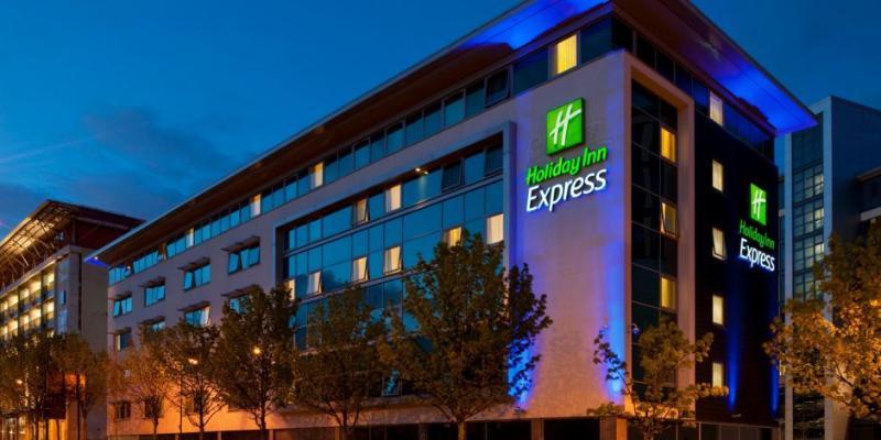 Holiday Inn Newcastle City Екстериор снимка